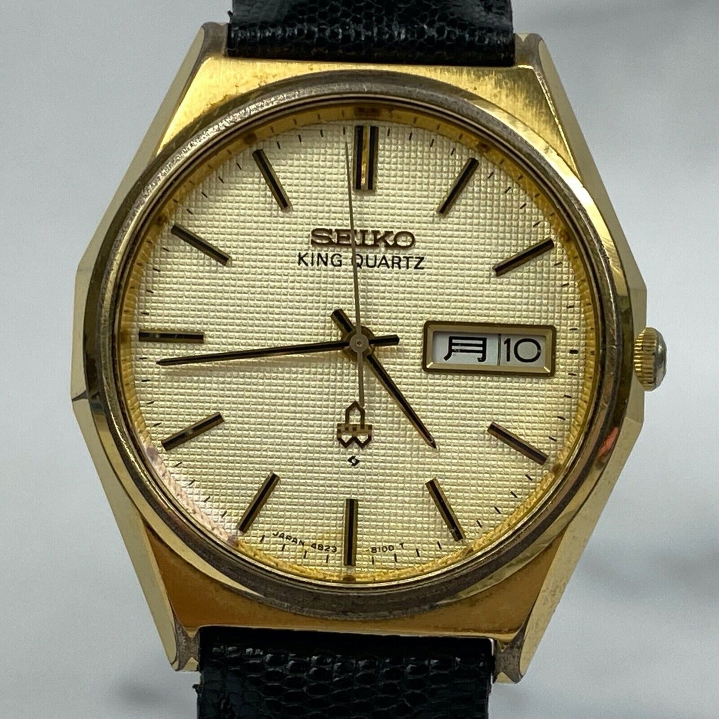 SEIKO KING QUARTZ 4823-8120 Gold Dial Day/Date Mens Watch Vintage Excellent