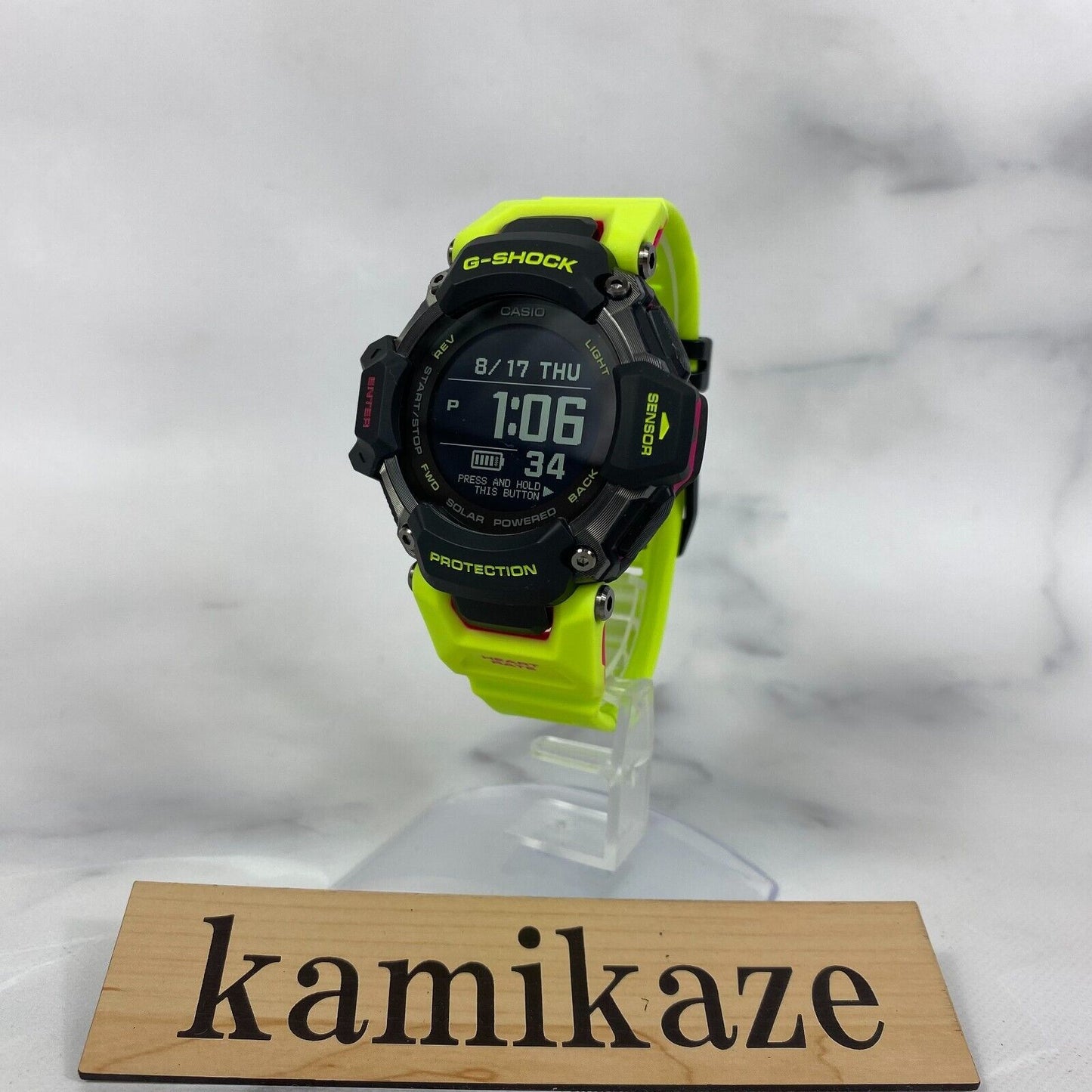 CASIO G-Shock G-Squad GBD-H2000-1A9JR Mobile Link Bluetooth GPS Mens Watch New