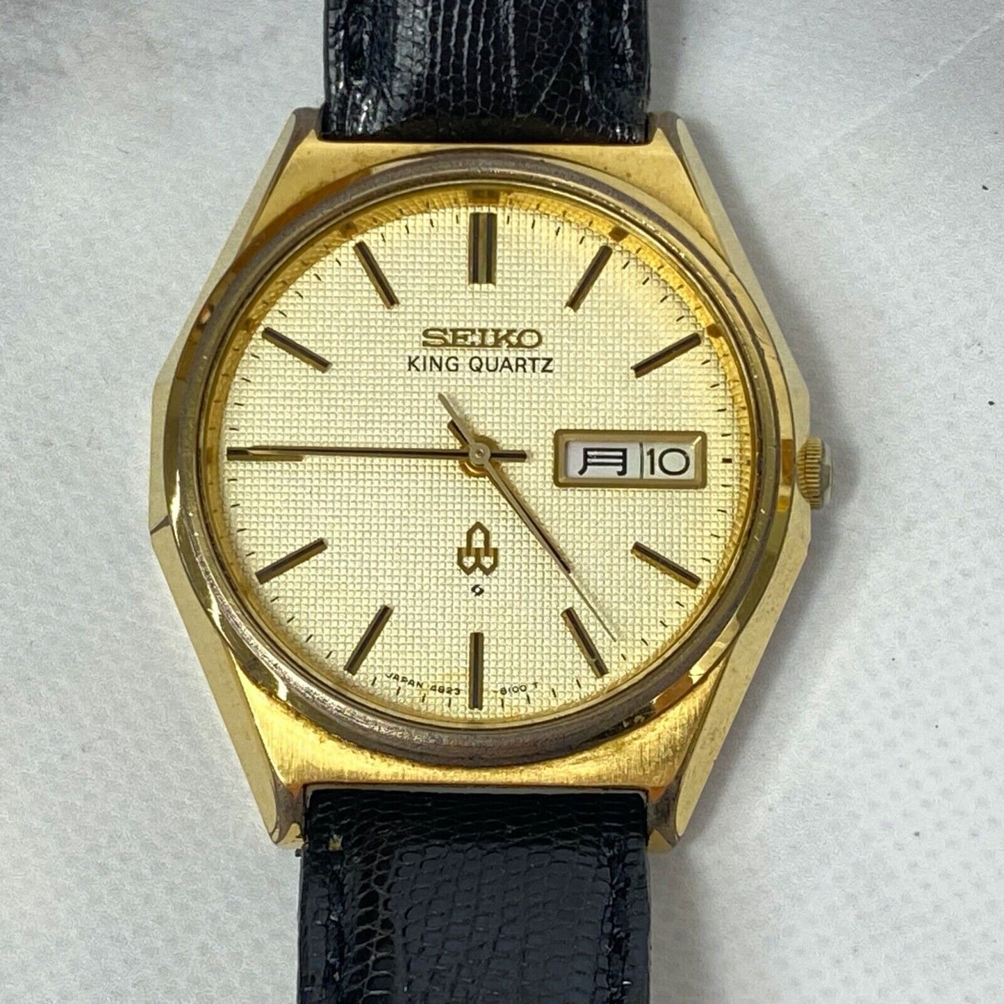 SEIKO KING QUARTZ 4823-8120 Gold Dial Day/Date Mens Watch Vintage Excellent