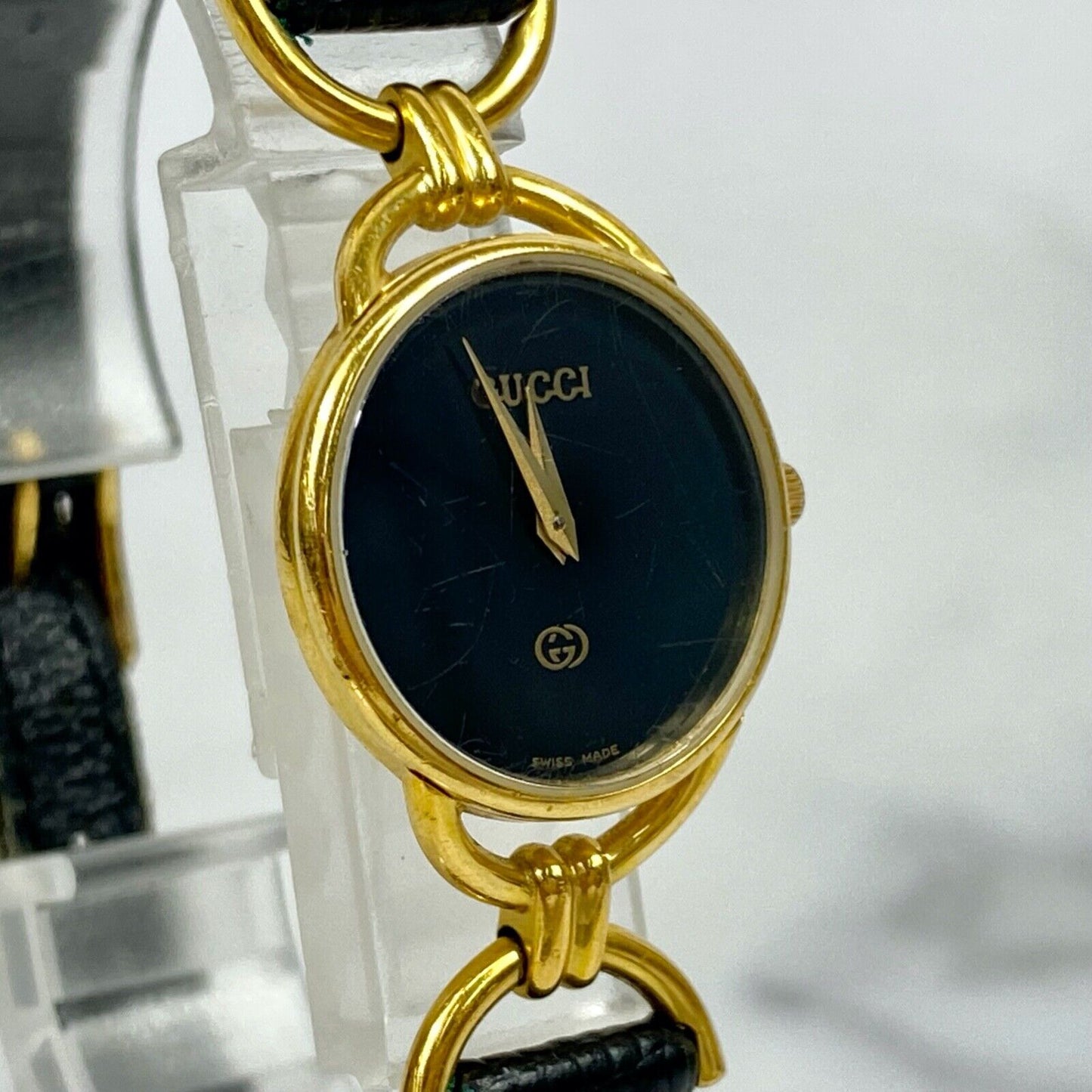 GUCCI 6000L Swiss Made Black Dial Analog Quartz Womens Watch Vintage Excellent