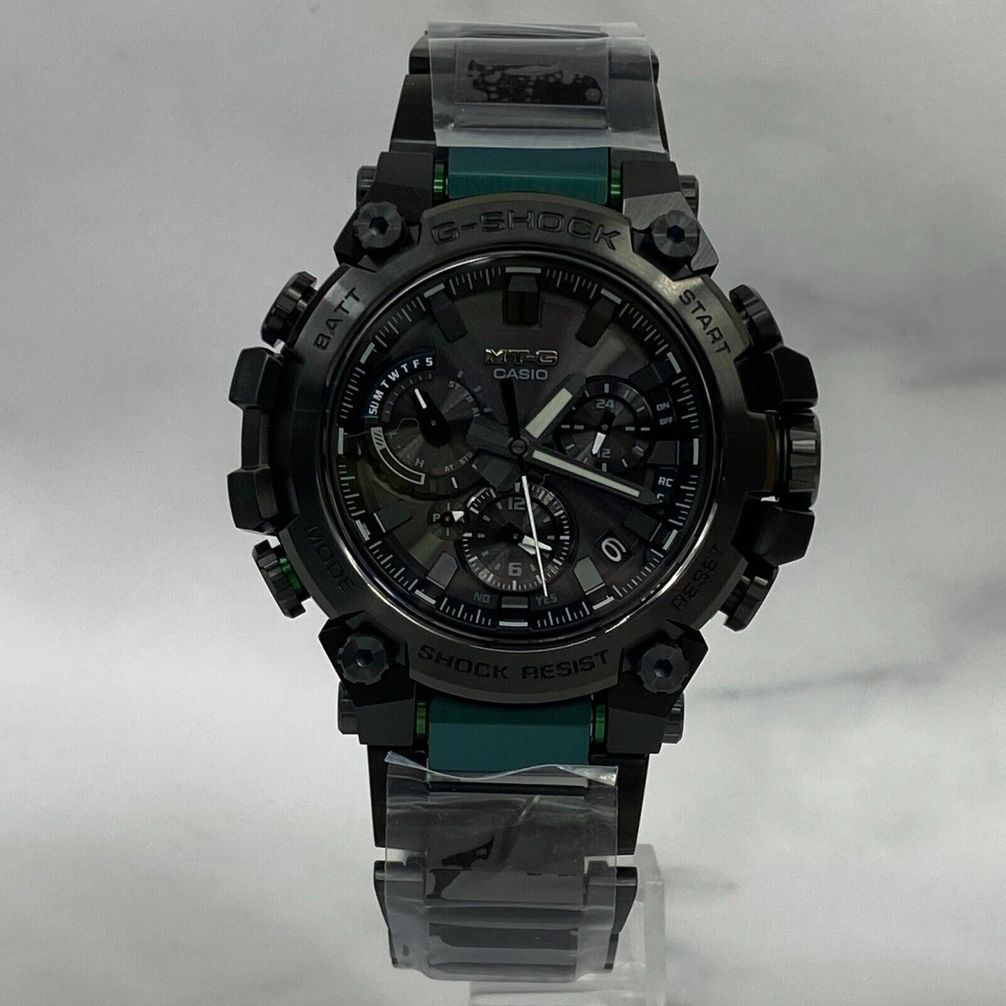 CASIO G-Shock MT-G MTG-B3000BD-1A2JF Solar Radio Mobile Link Mens Watch New