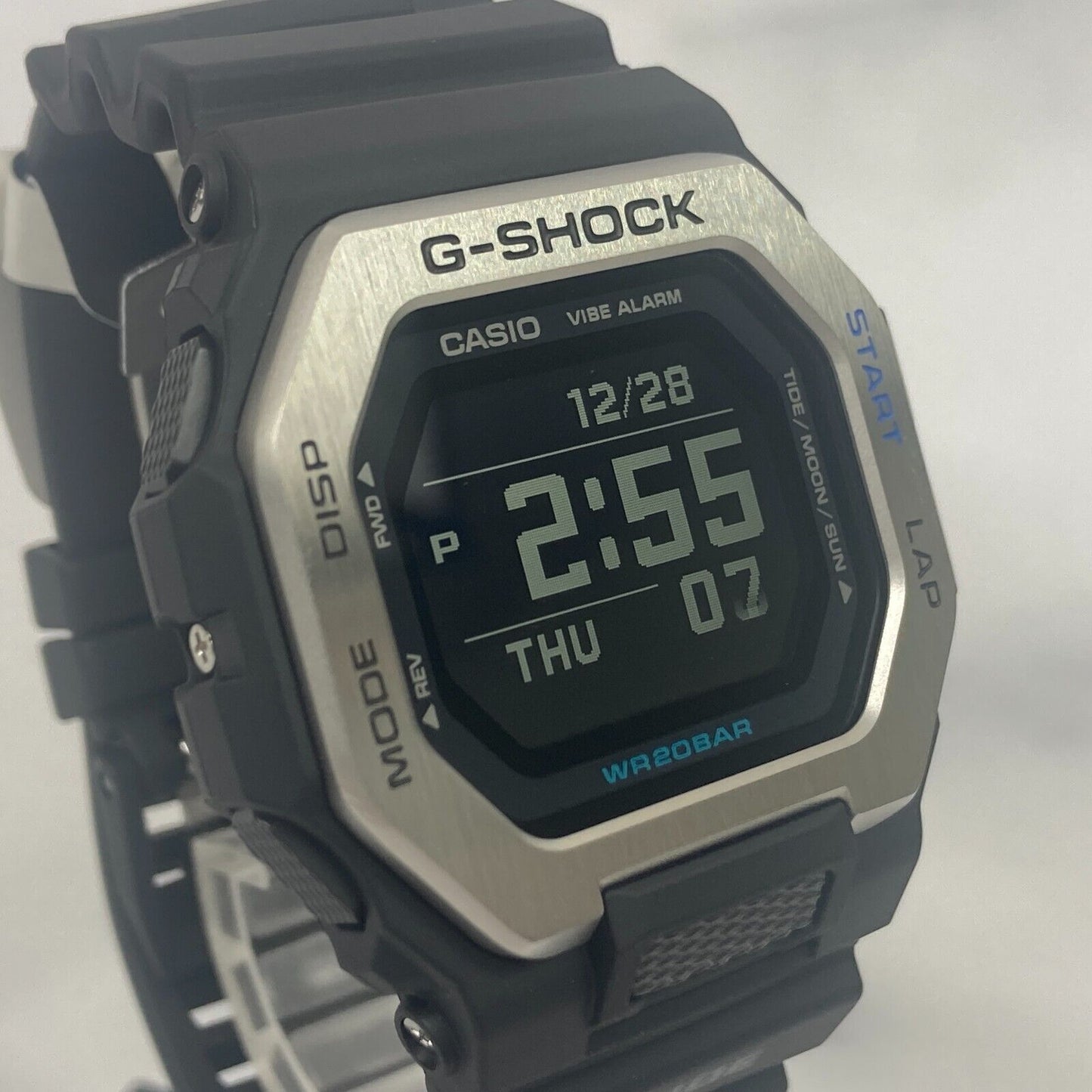 CASIO G-SHOCK G-LIDE GBX-100-1JF Bluetooth Day/Date Quartz Mens Watch New Japan