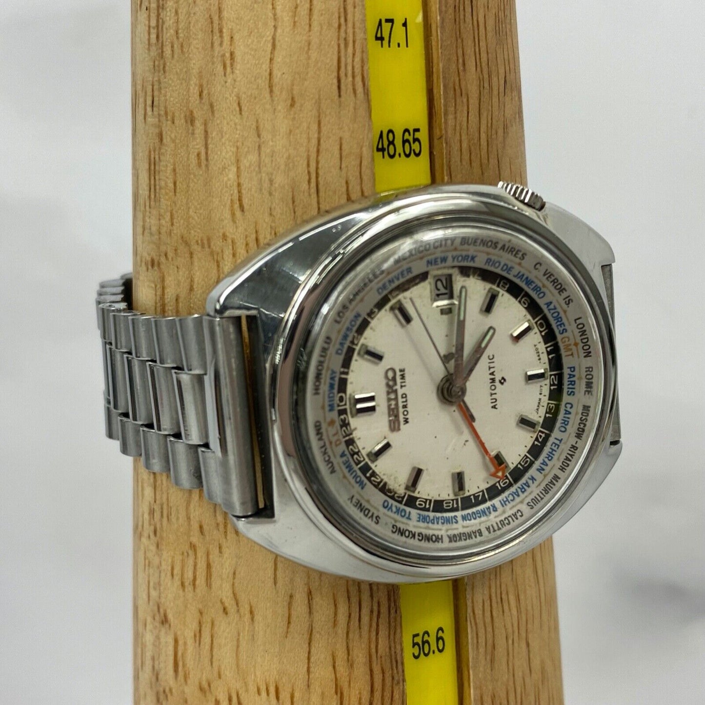 SEIKO World Time 6117-6400 Automatic Date Japan Mens Watch Vintage Excellent