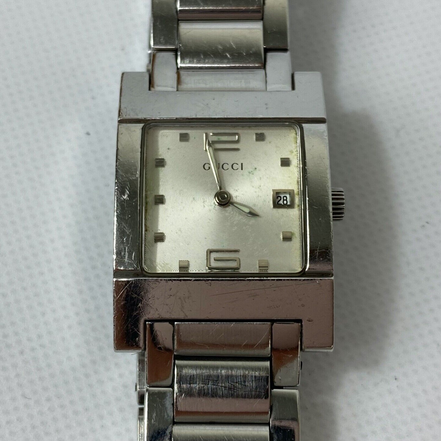 GUCCI 7700L Swiss Made Date Square Silver Quartz Womens Watch Vintage Excellent