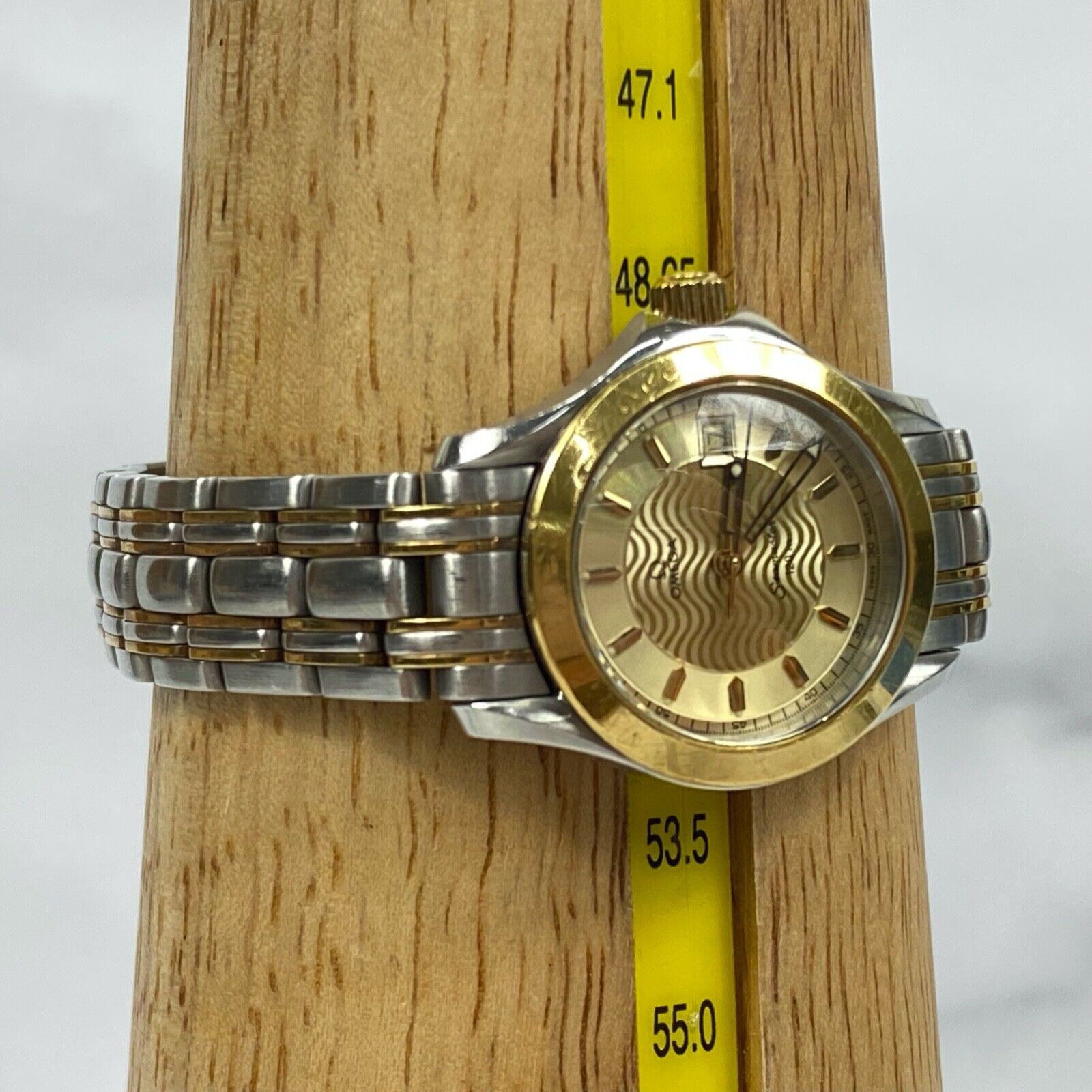OMEGA Seamaster 120m 2311.11 Swiss Date Gold Quartz Mens