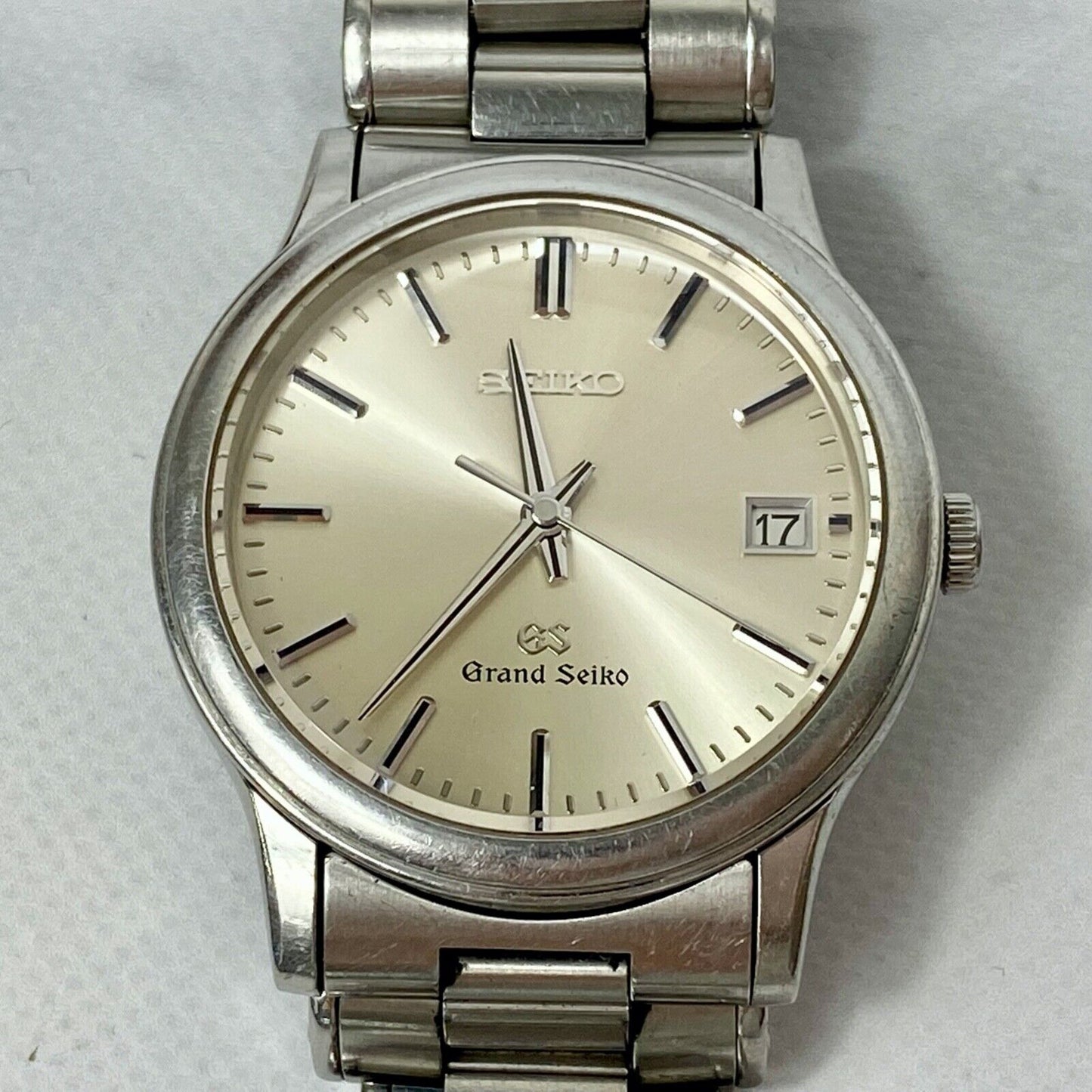 SEIKO Grand Seiko 8J56-7000 Quartz Silver Date Mens Watch Vintage Excellent