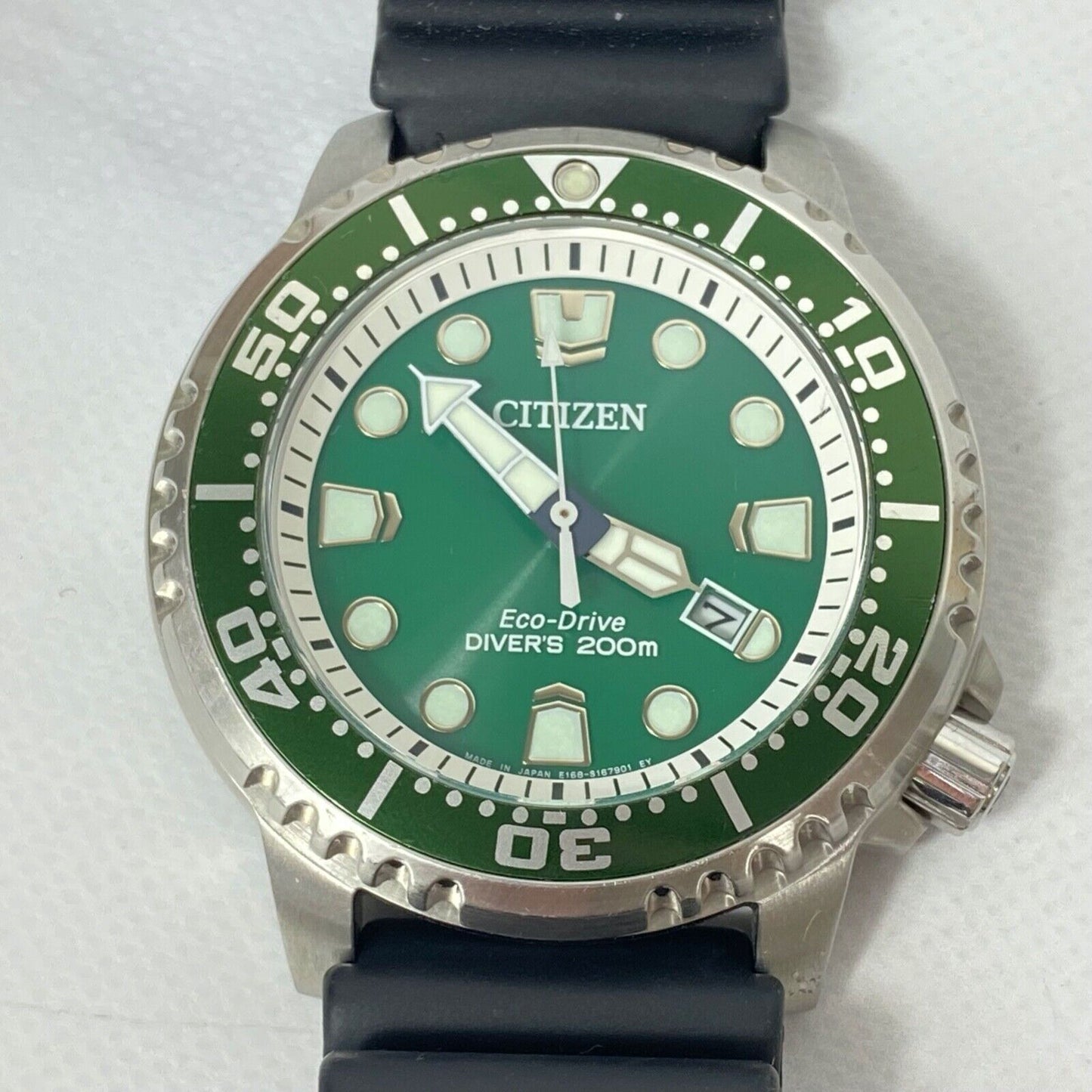 CITIZEN Eco Drive Diver's 200M E168-S122538 Solar Mens Watch Vintage Excellent