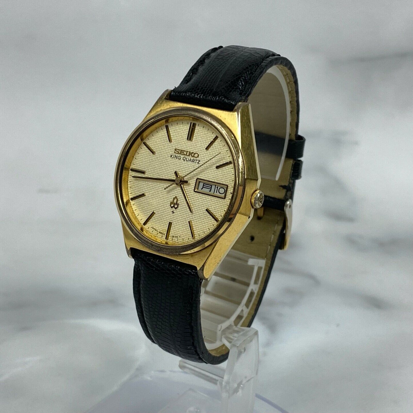 SEIKO KING QUARTZ 4823-8120 Gold Dial Day/Date Mens Watch Vintage Excellent